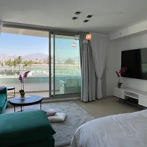  דירה Sea Side מפוארת באילת סטודיו גדול